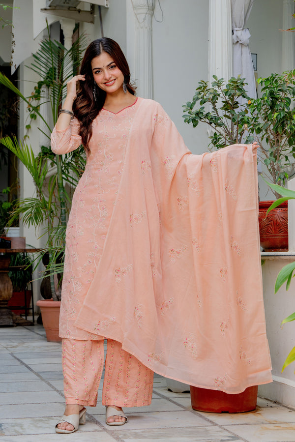 Women Embroidered Straight Kurta Set - Peach