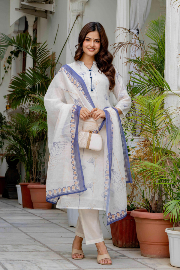 Meher – Ivory Blue Floral Printed Kurta Pant Set with Dupatta